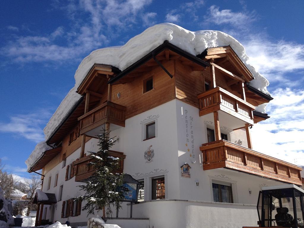 Pension Mirandola Colfosco Exterior photo